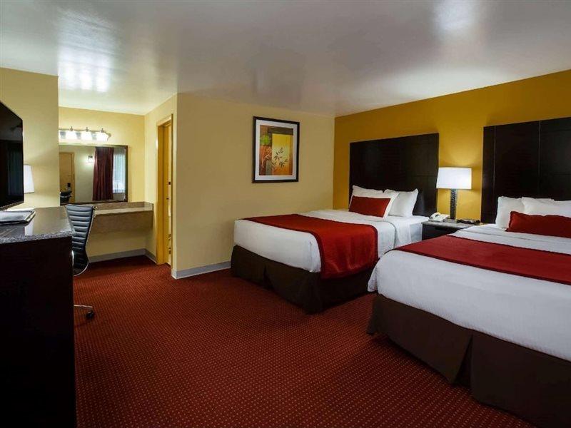 Days Inn By Wyndham Donegal Ngoại thất bức ảnh